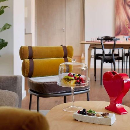 Me Barcelona Hotel Luaran gambar