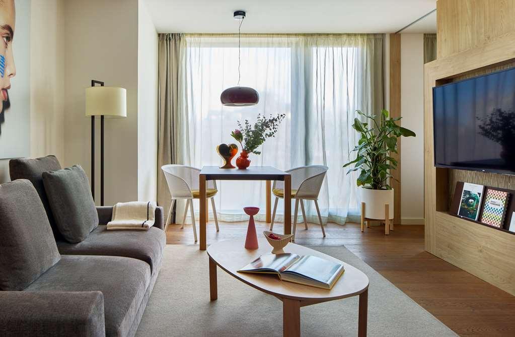 Me Barcelona Hotel Bilik gambar